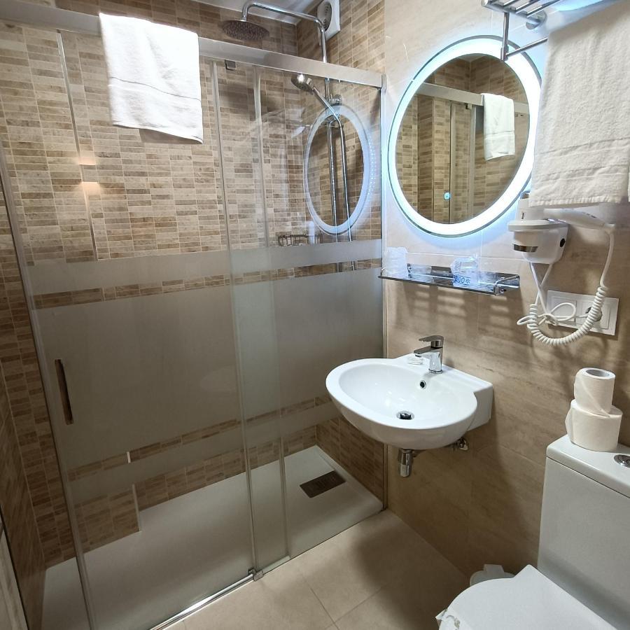 Hotel Vilagarcia 빌라가르시아 데 아로우사 외부 사진