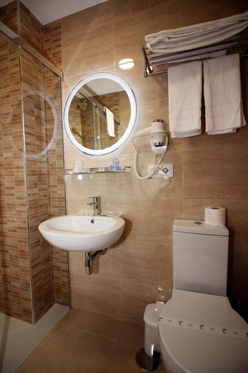 Hotel Vilagarcia 빌라가르시아 데 아로우사 외부 사진